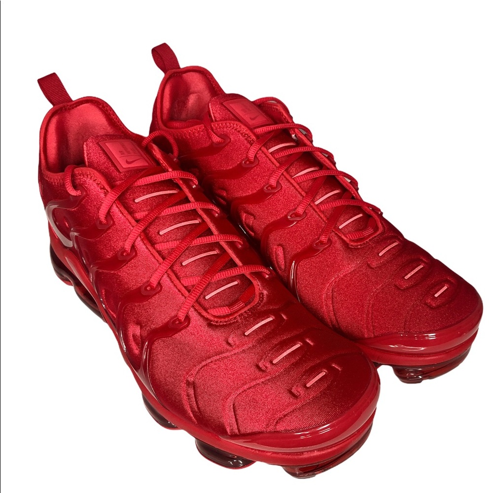 Nike Mens Vapormax Plus Triple Red Size 14 - Picture 2 of 9